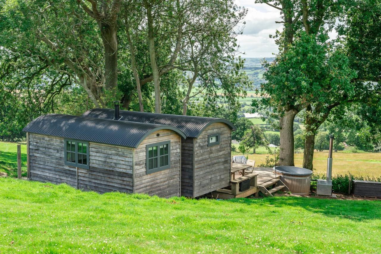 Tilbury Shepherd Huts With Hot Tubs Plus Holiday Cottages West Bagborough Extérieur photo